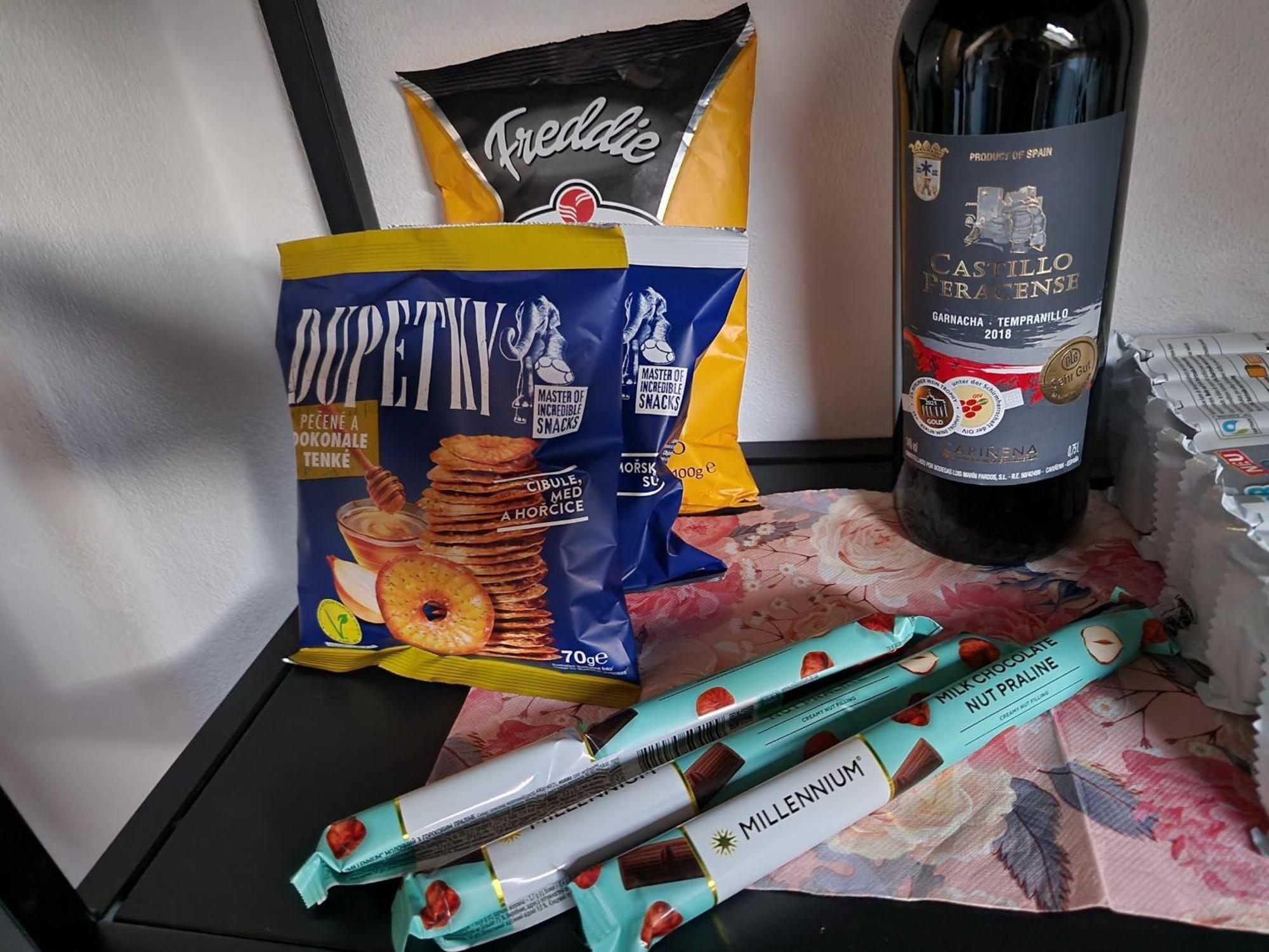 Apartman U Kostela Семили Екстериор снимка